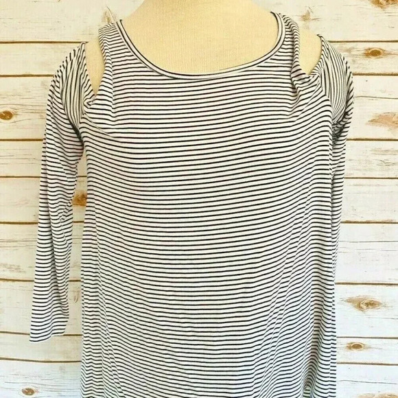ABERCROMBIE & FITCH Women Long Sleeve Pull Over Cold Shoulder Striped Top Sz XS - Picture 1 of 12